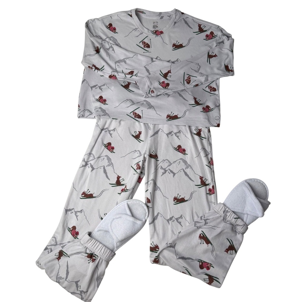 Gilly Hicks Sleepwear Pajamas Set Long Sleeve Top‎ Pants Skiing Snail Print